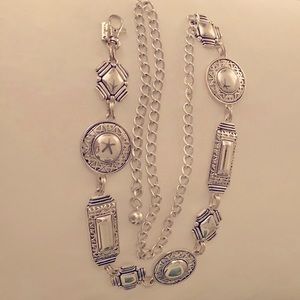 Chico’s Silver-tone link Belt